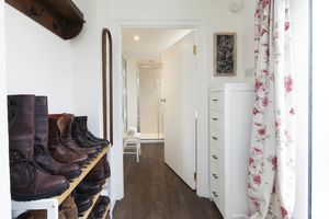 Entrance Hall- click for photo gallery